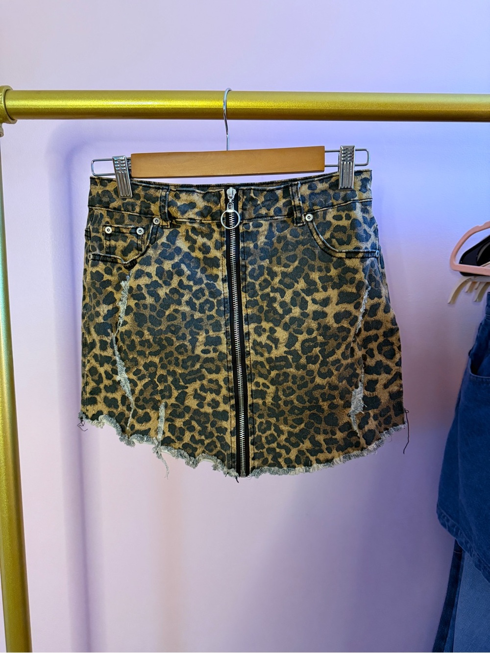 Zip-up mini skirt, Cheetah